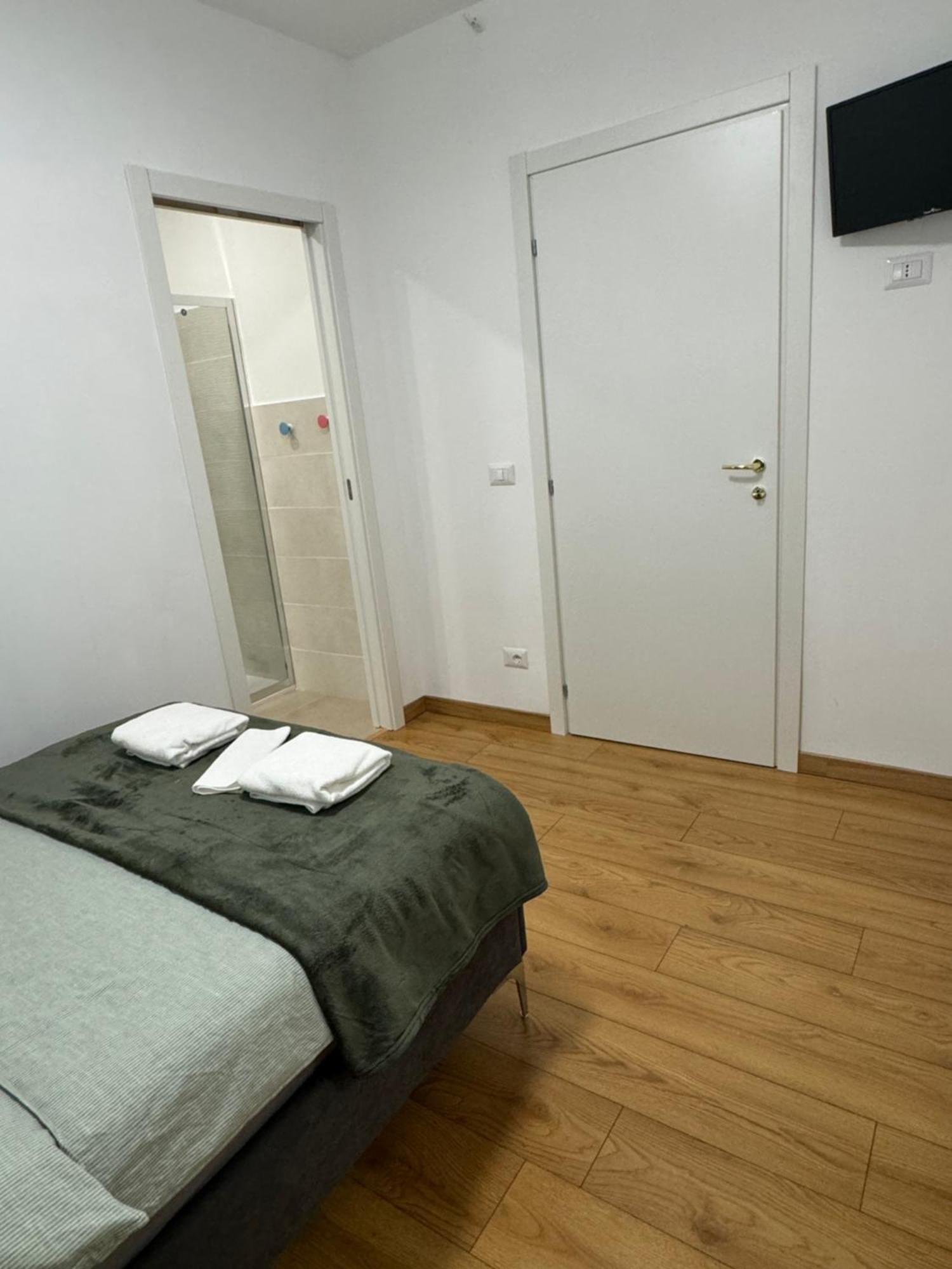 Apartmán Sweet House Via Dei Gracchi Řím Exteriér fotografie
