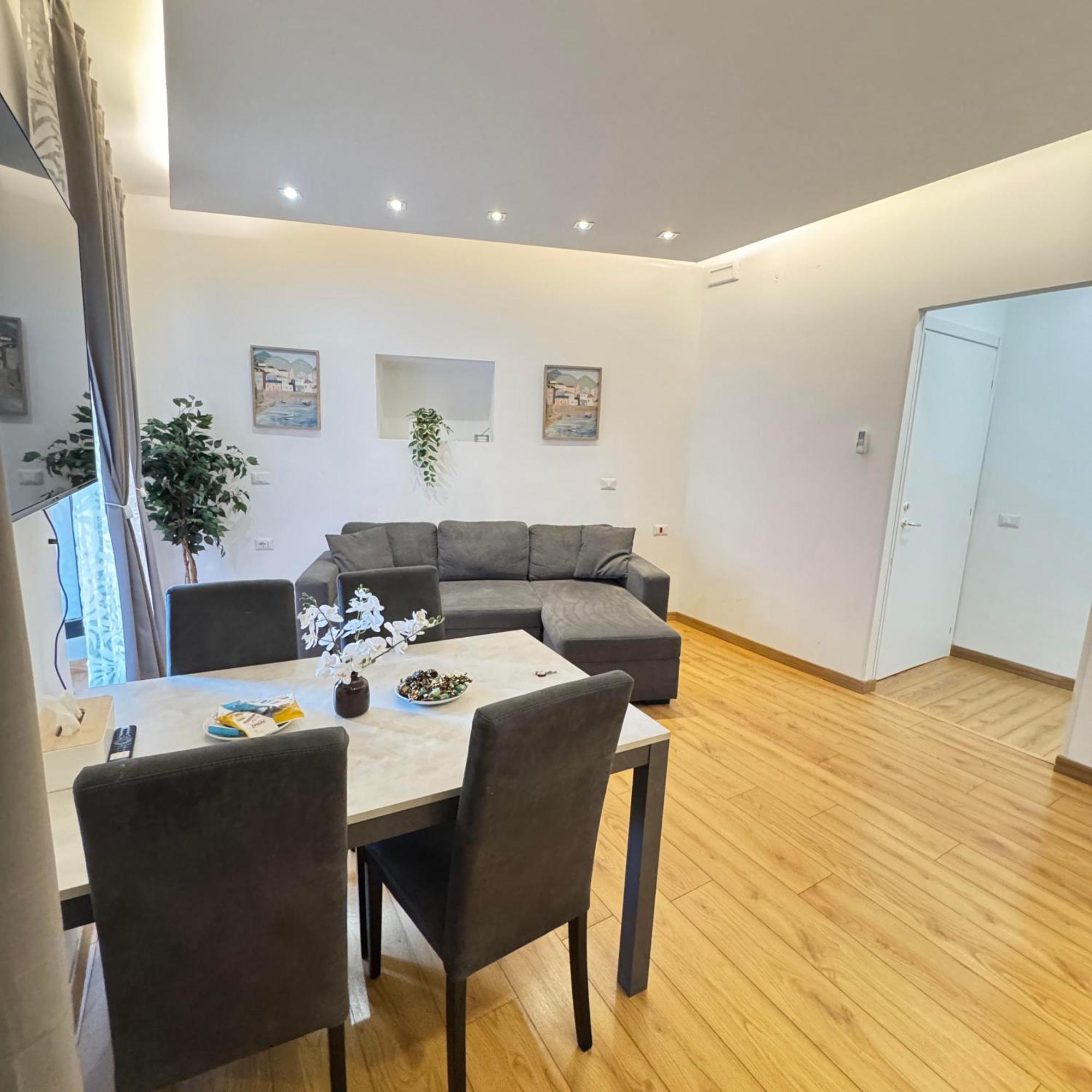 Apartmán Sweet House Via Dei Gracchi Řím Exteriér fotografie